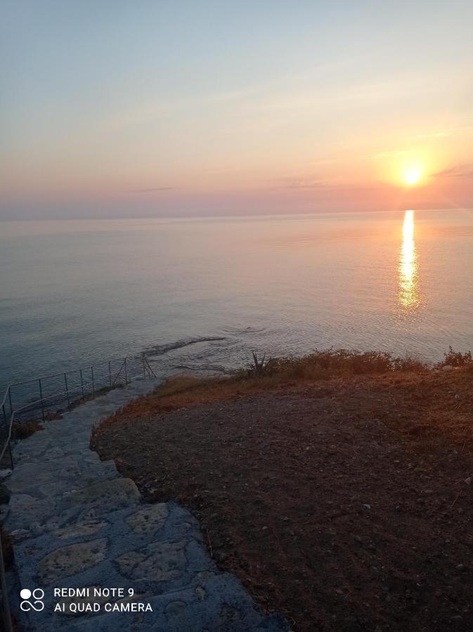 Appartamento St. Harry'S Windmill Makris Gialos  Esterno foto